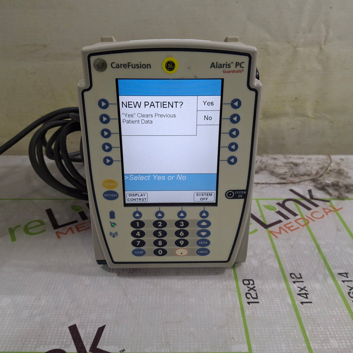 CareFusion Alaris 8015 Large Screen POC Infusion Pump