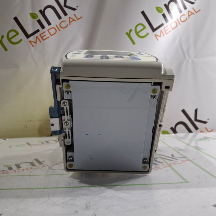 CareFusion Alaris 8015 Large Screen POC Infusion Pump