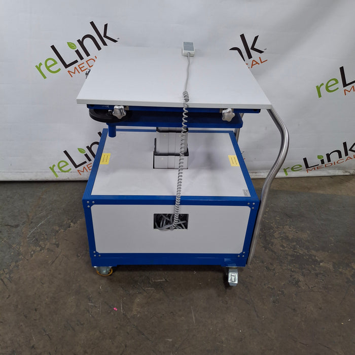 IBA Dosimetry Blue Phantom 2 Water Phantom w/Lift Table