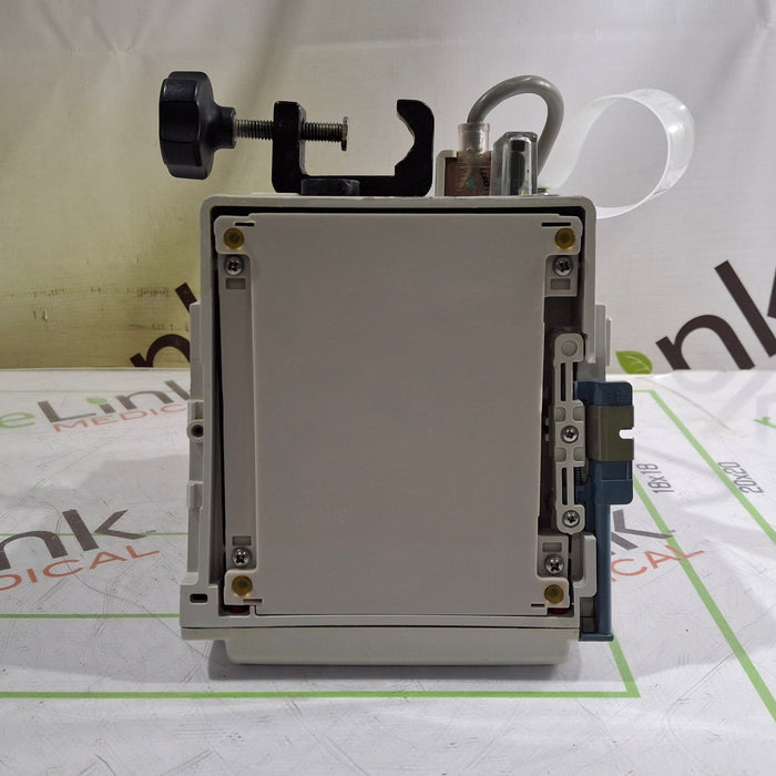 CareFusion Alaris 8015 Large Screen POC Infusion Pump