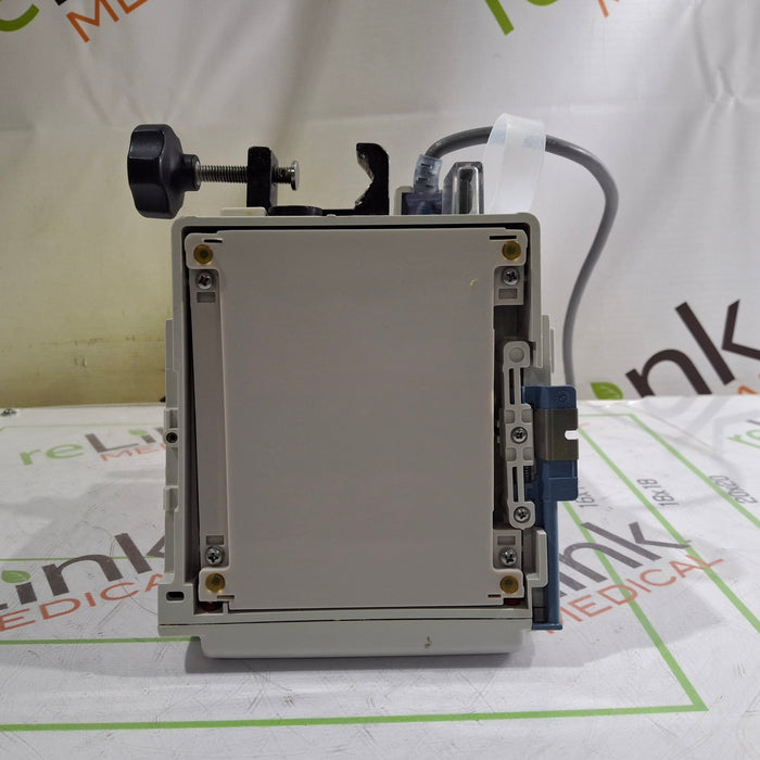 CareFusion Alaris 8015 Large Screen POC Infusion Pump