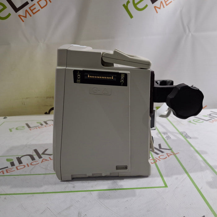 CareFusion Alaris 8015 Large Screen POC Infusion Pump