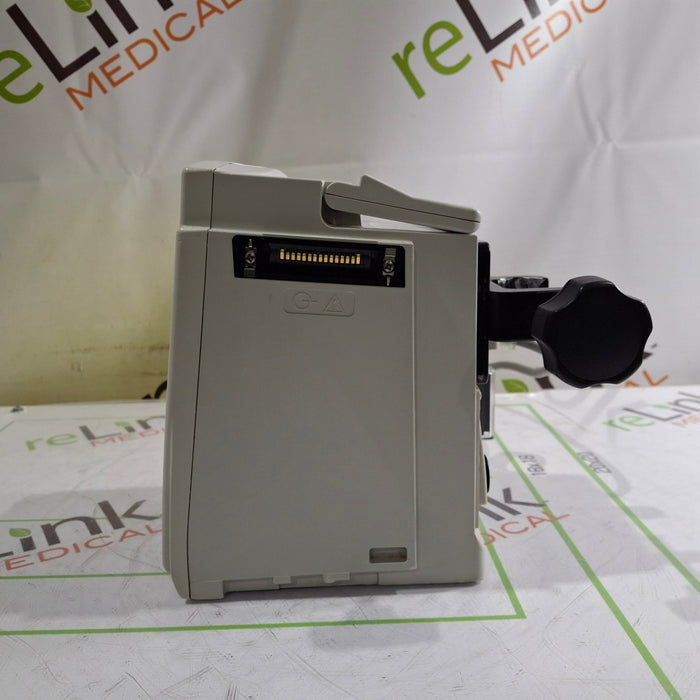 CareFusion Alaris 8015 Large Screen POC Infusion Pump