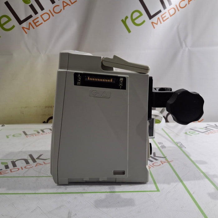 CareFusion Alaris 8015 Large Screen POC Infusion Pump