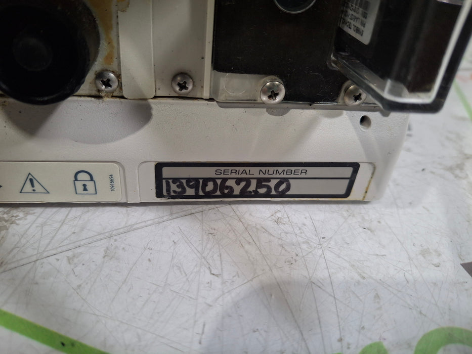 CareFusion Alaris 8015 Large Screen POC Infusion Pump