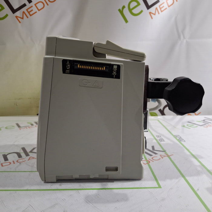 CareFusion Alaris 8015 Large Screen POC Infusion Pump