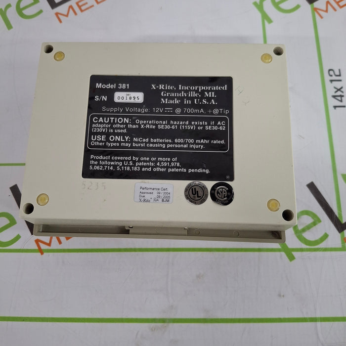 X-Rite 381 Densitometer
