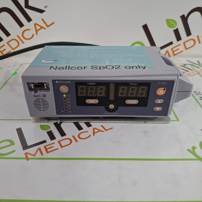 Nellcor N-560 Pulse Oximeter