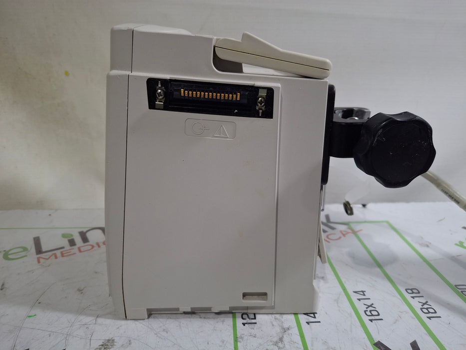 CareFusion Alaris 8015 Large Screen POC Infusion Pump