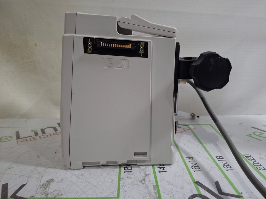 CareFusion Alaris 8015 Large Screen POC Infusion Pump