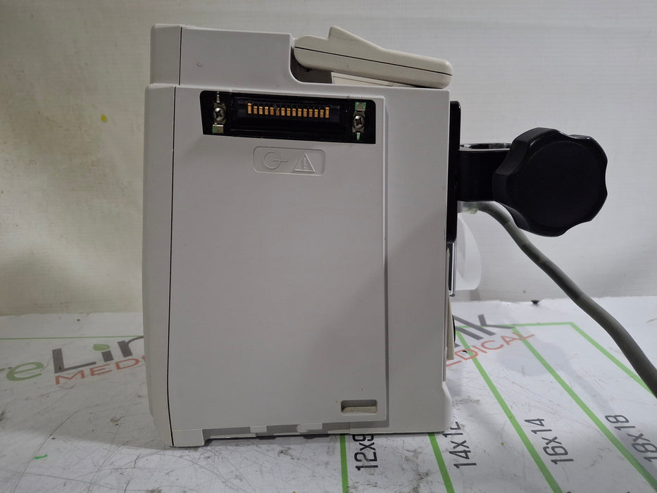 CareFusion Alaris 8015 Large Screen POC Infusion Pump