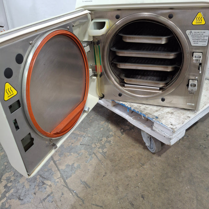 Midmark M11-022 UltraClave Autoclave Sterilizer