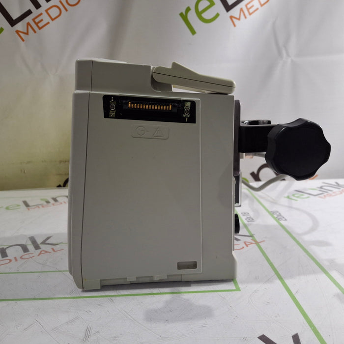 CareFusion Alaris 8015 Large Screen POC Infusion Pump