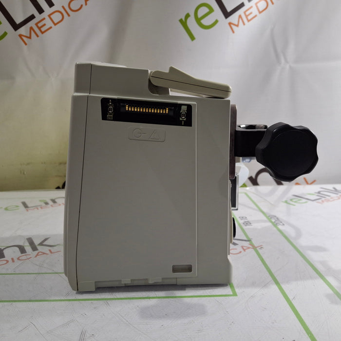 CareFusion Alaris 8015 Large Screen POC Infusion Pump
