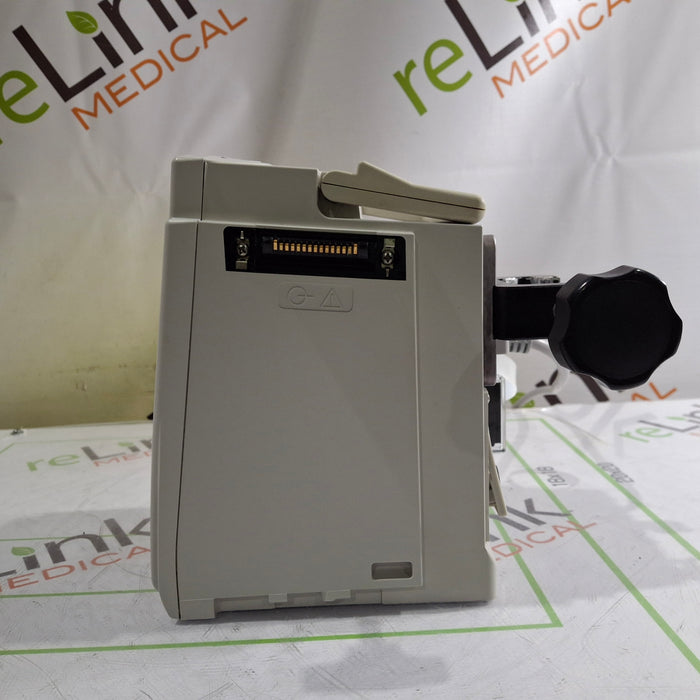 CareFusion Alaris 8015 Large Screen POC Infusion Pump