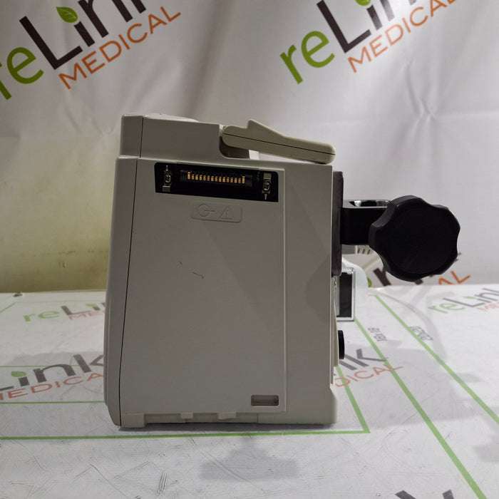 CareFusion Alaris 8015 Large Screen POC Infusion Pump