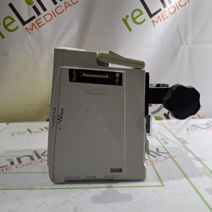 CareFusion Alaris 8015 Small Screen POC Infusion Pump