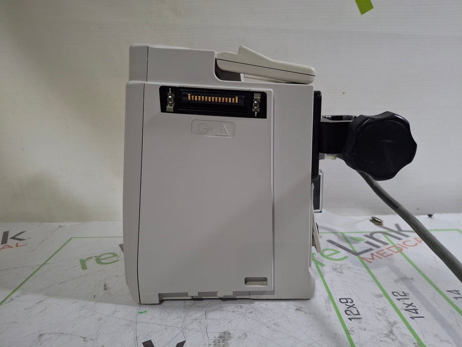 CareFusion Alaris 8015 Large Screen POC Infusion Pump