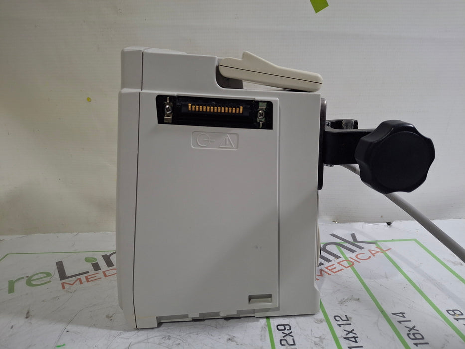CareFusion Alaris 8015 Large Screen POC Infusion Pump