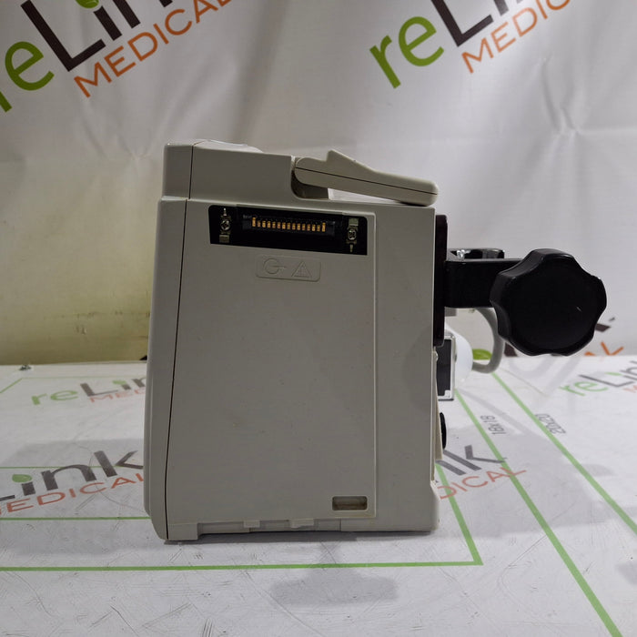 CareFusion Alaris 8015 Large Screen POC Infusion Pump