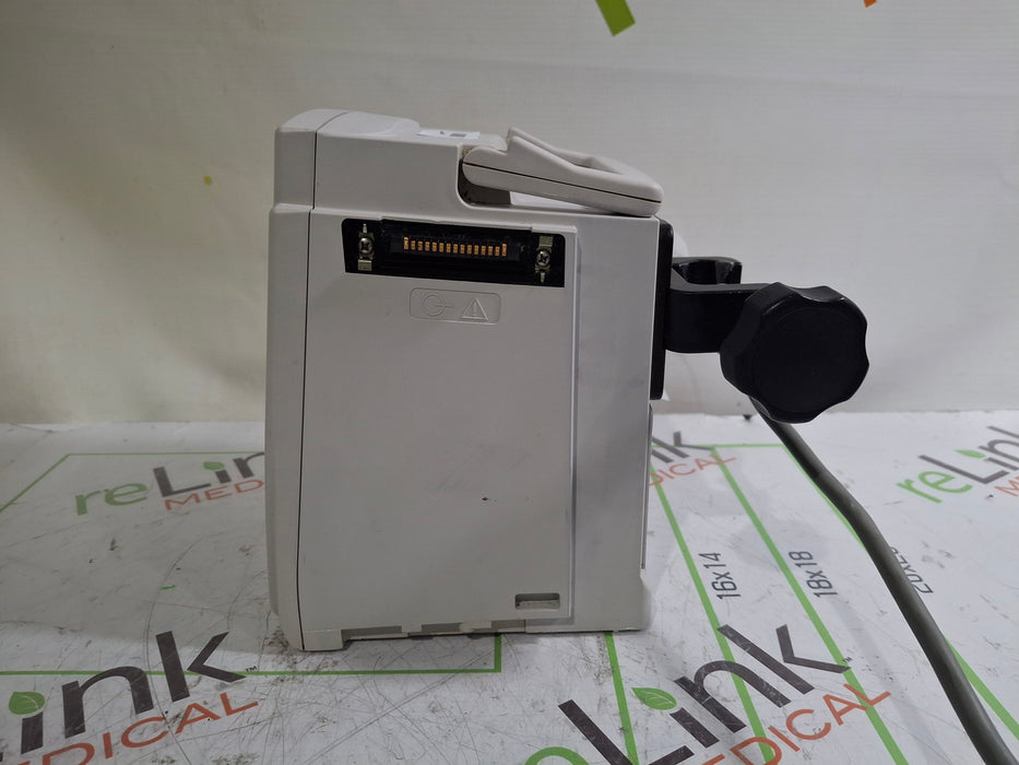 CareFusion Alaris 8015 Large Screen POC Infusion Pump