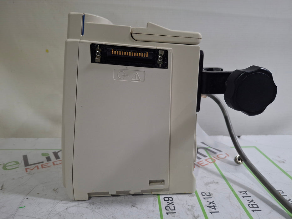CareFusion Alaris 8015 Large Screen POC Infusion Pump