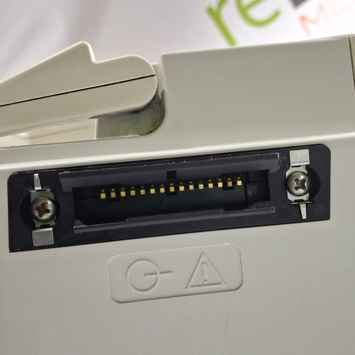 CareFusion Alaris 8015 Small Screen POC Infusion Pump