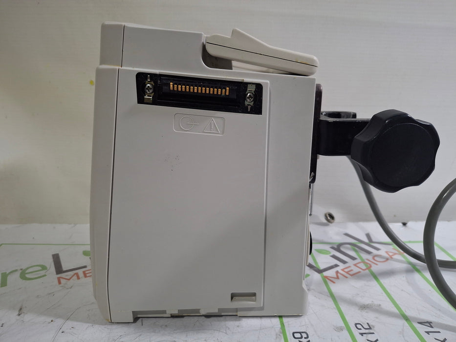CareFusion Alaris 8015 Large Screen POC Infusion Pump