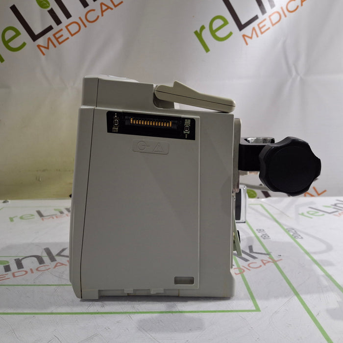CareFusion Alaris 8015 Large Screen POC Infusion Pump