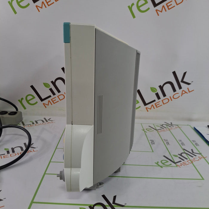 Philips IntelliVue MP70 Patient Monitor