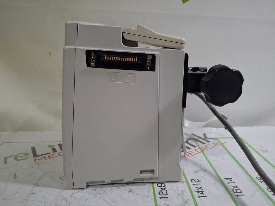 CareFusion Alaris 8015 Large Screen POC Infusion Pump