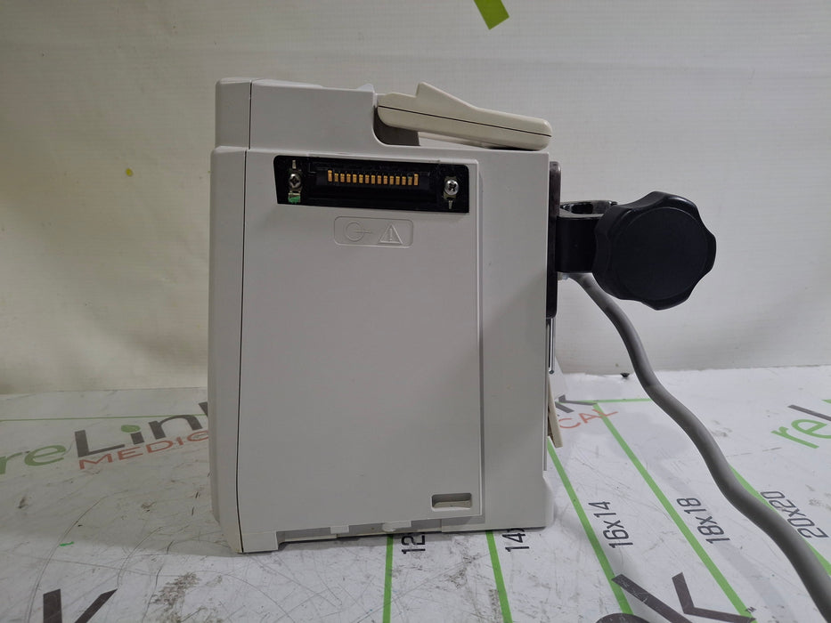 CareFusion Alaris 8015 Large Screen POC Infusion Pump