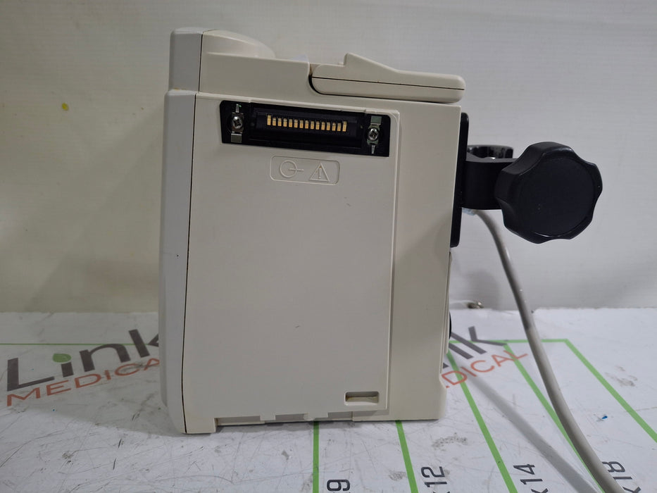 CareFusion Alaris 8015 Large Screen POC Infusion Pump