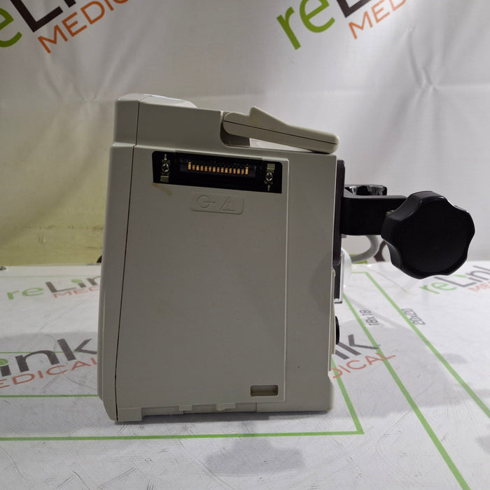 CareFusion Alaris 8015 Large Screen POC Infusion Pump