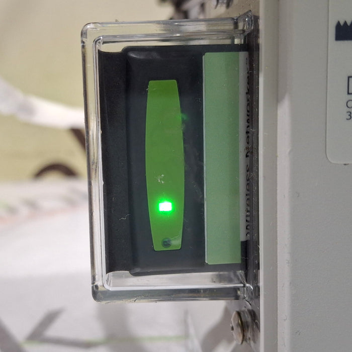 CareFusion Alaris 8015 Large Screen POC Infusion Pump