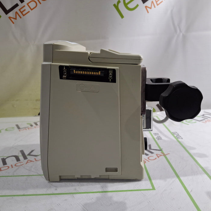 CareFusion Alaris 8015 Large Screen POC Infusion Pump