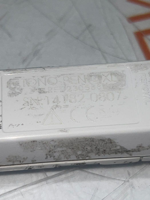 Reichert Tono-Pen XL Applanation Tonometer