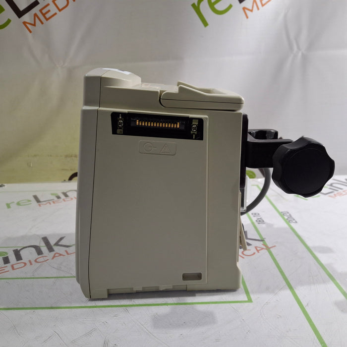 CareFusion Alaris 8015 Large Screen POC Infusion Pump