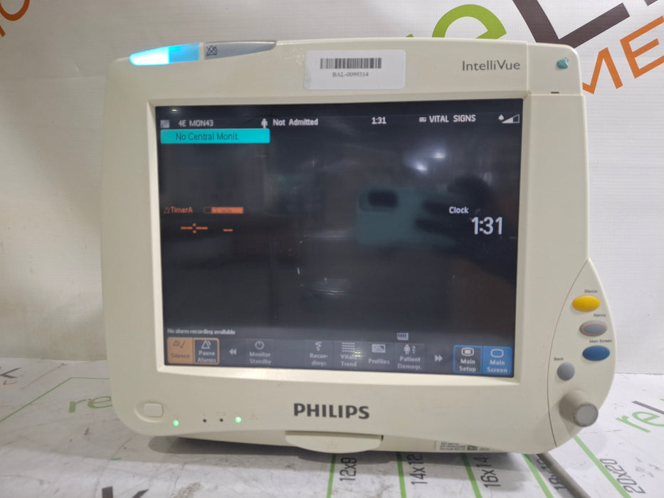 Philips IntelliVue MP50 Patient Monitor