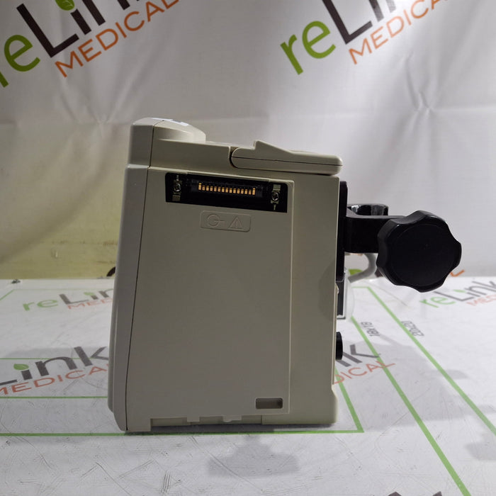 CareFusion Alaris 8015 Large Screen POC Infusion Pump