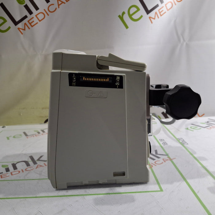 CareFusion Alaris 8015 Large Screen POC Infusion Pump
