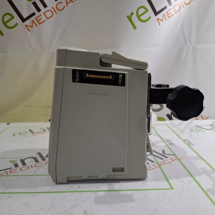 CareFusion Alaris 8015 Large Screen POC Infusion Pump