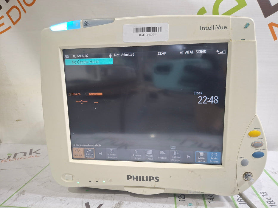 Philips IntelliVue MP50 Patient Monitor