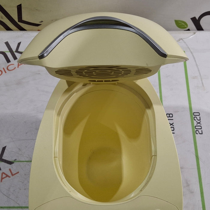 Medela 87115 Waterless Milk Warmer