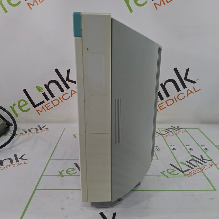 Philips IntelliVue MP70 Patient Monitor