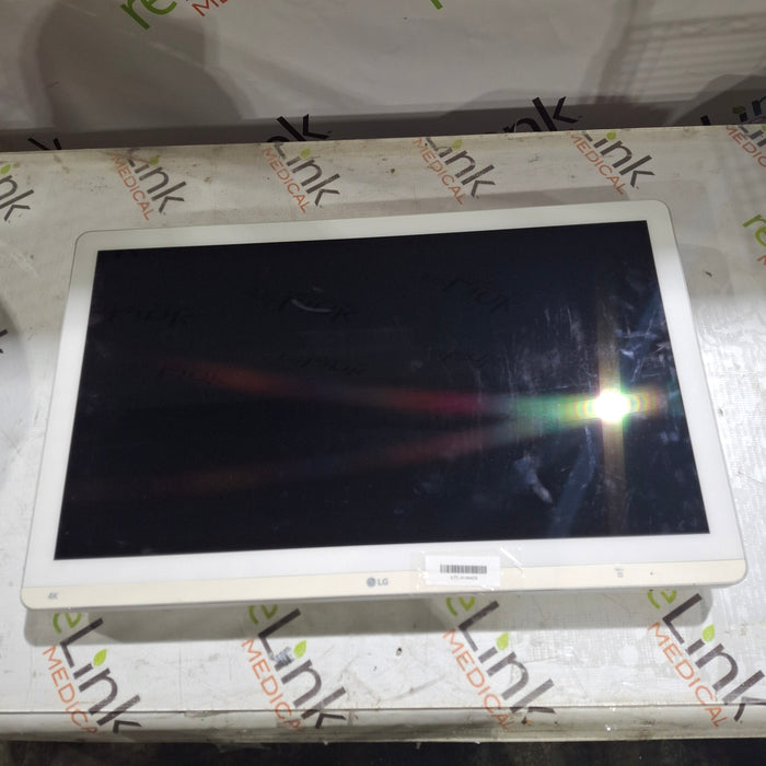LG Electronics 27" 4K UHD Surgical Monitor