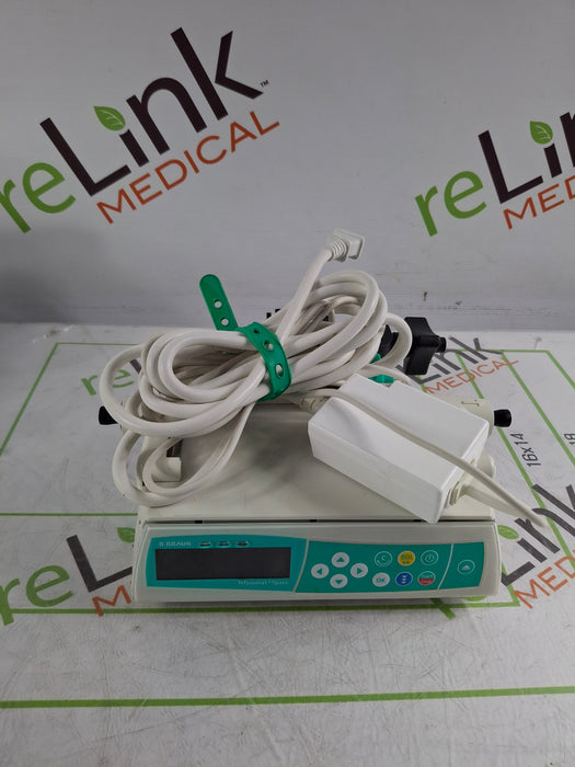B. Braun Infusomat Space w/Pole Clamp & AC Adapter Infusion Pump