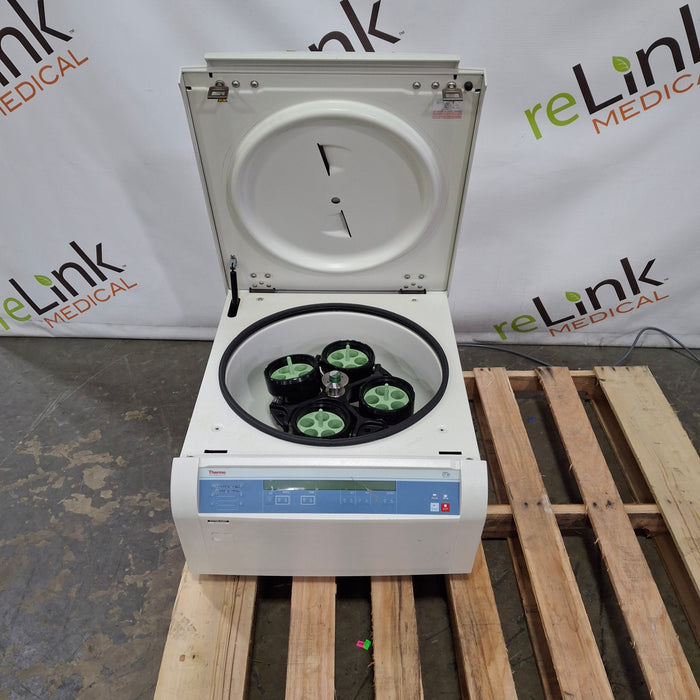 Thermo Scientific Sorvall ST 40 Centrifuge
