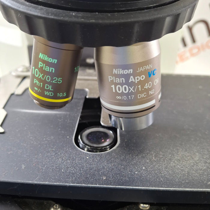 Nikon Eclipse 80i Clinical Research Microscope
