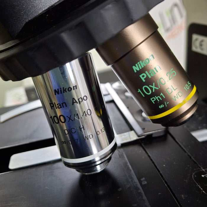 Nikon Eclipse E800 Trinocular Microscope